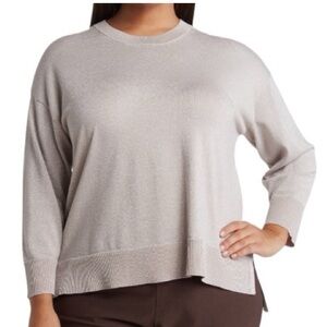 Plus size metallic sweater NWT 1X Tahari